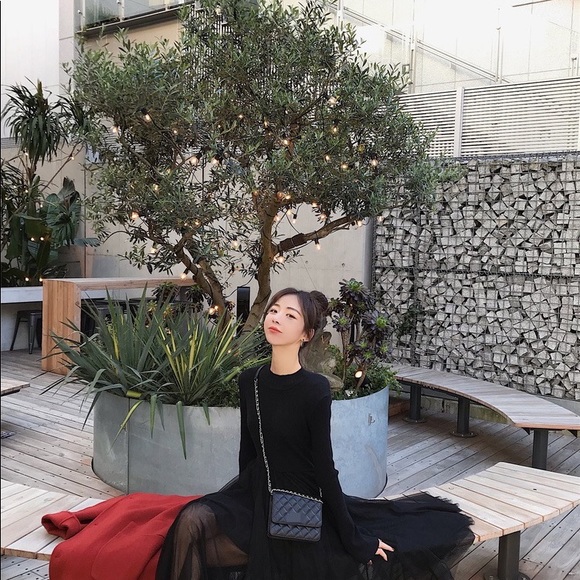 Black Dress w/ linen top and mesh bottom Fall Winter - Picture 4 of 5